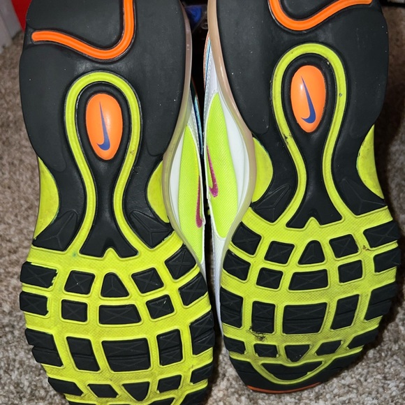 Three pair of LIKE NEW Nike Air Max size 10 - Picture 10 of 15